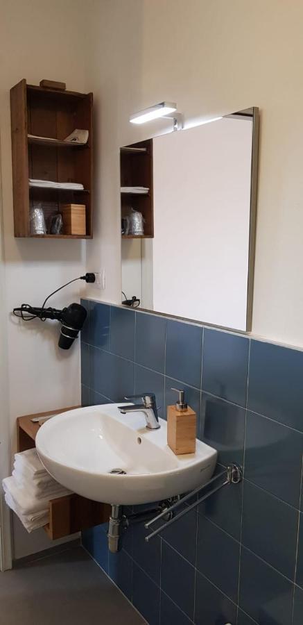 Cascina Brichat Alta Langa Serravalle delle Langhe Екстериор снимка