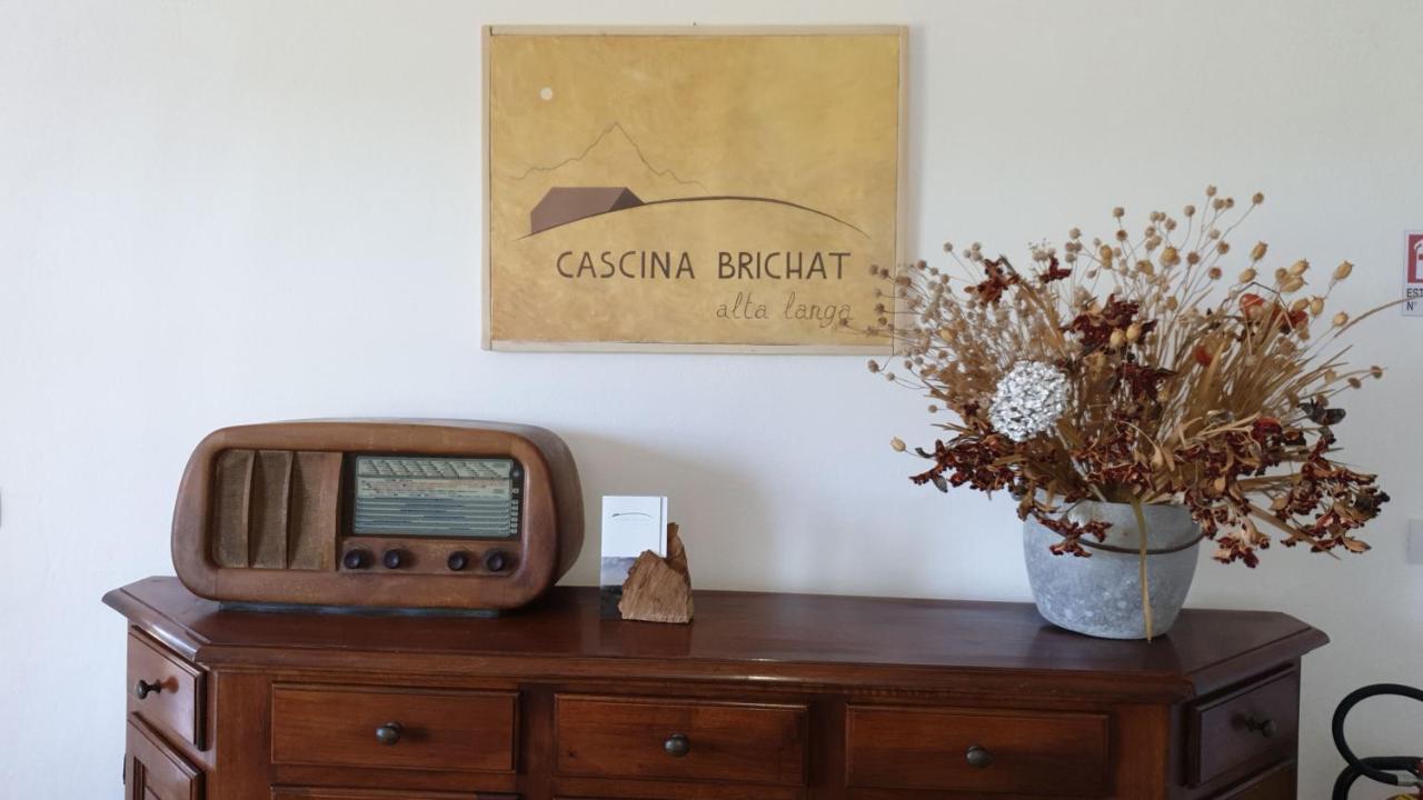 Cascina Brichat Alta Langa Serravalle delle Langhe Екстериор снимка
