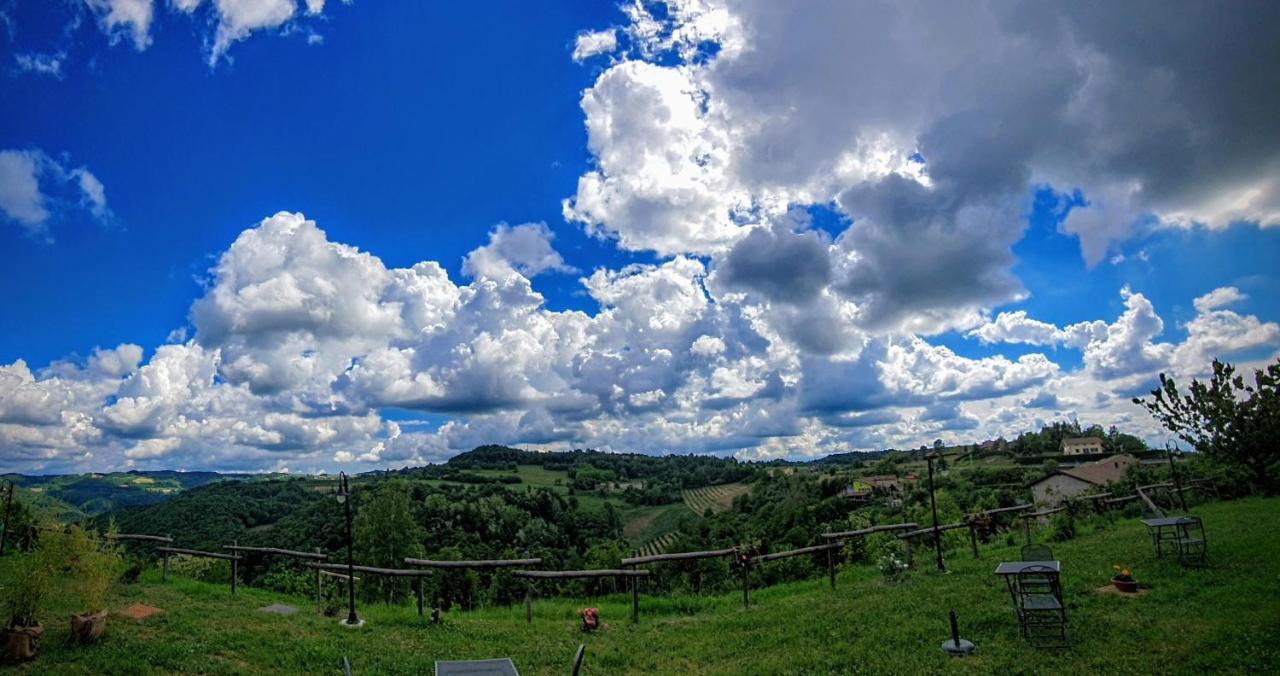 Cascina Brichat Alta Langa Serravalle delle Langhe Екстериор снимка
